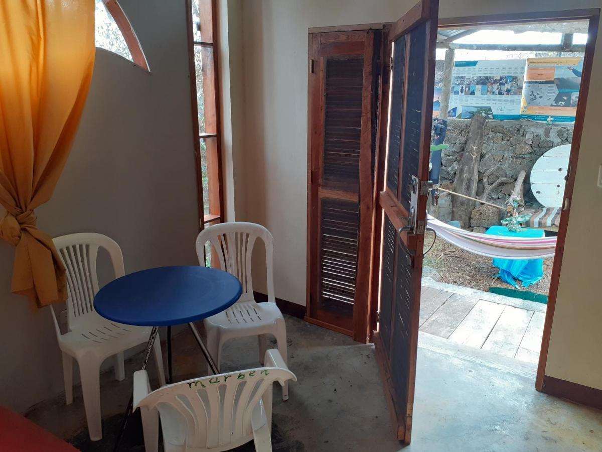شقة Cozy Hosting Galapagos بويرتو أيورا المظهر الخارجي الصورة