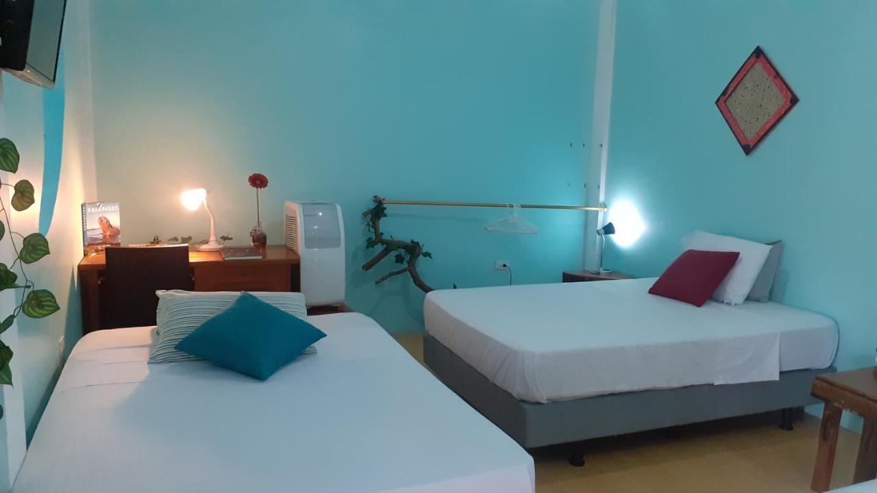 شقة Cozy Hosting Galapagos بويرتو أيورا المظهر الخارجي الصورة